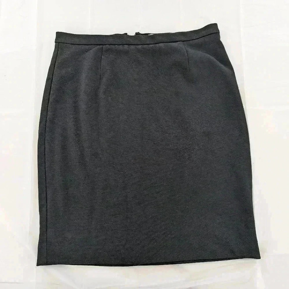 MICHAEL Michael Kors Dresses & Skirts - Michael Kors womens size 6 black pencil skirt business wear